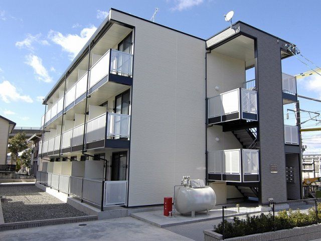 レオパレスクイーンハイツ掛川の外観画像