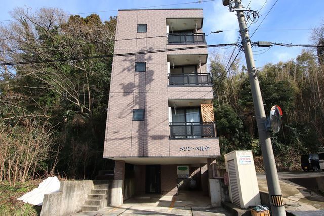 メゾンベルクの外観画像