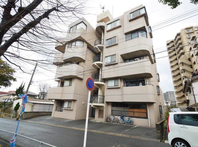 アビタシオン・アンの外観画像
