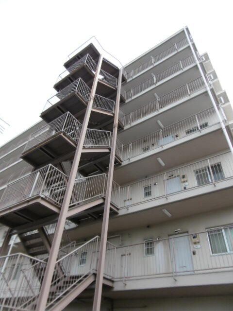 カツミマンションの外観画像