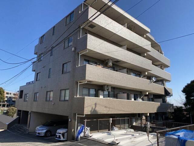 ラフィネ上大岡の外観画像