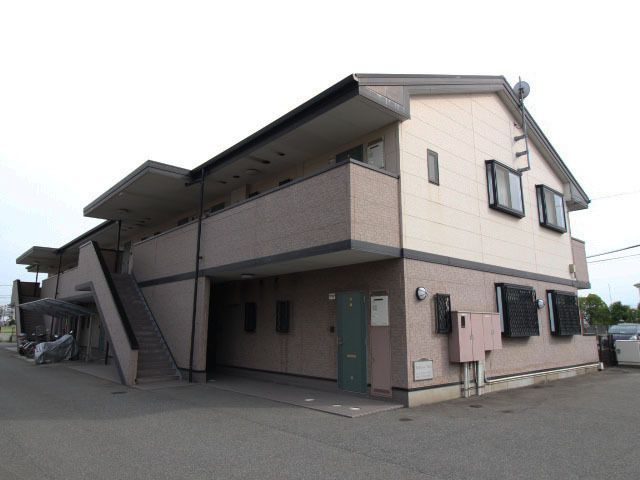 ハイネス エミュの外観画像