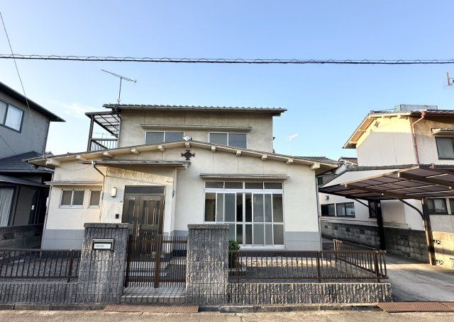 春日町7丁目戸建て1の外観画像