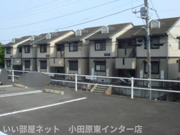 サンヒルズ西山Cの外観画像