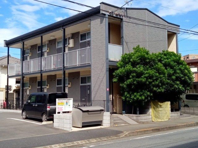 レオパレスセルーナ富士見の外観画像