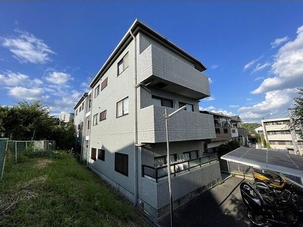 土井マンションの外観画像