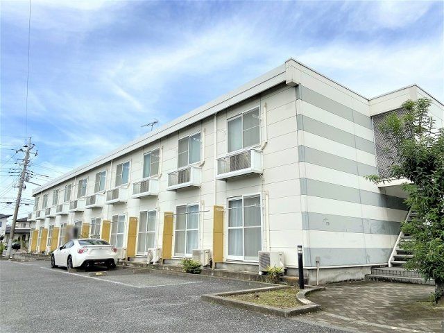 レオパレスマルソーの外観画像