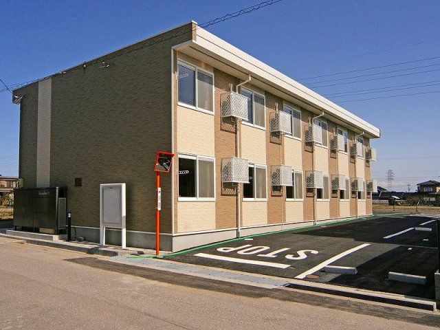 レオパレスはるかの外観画像