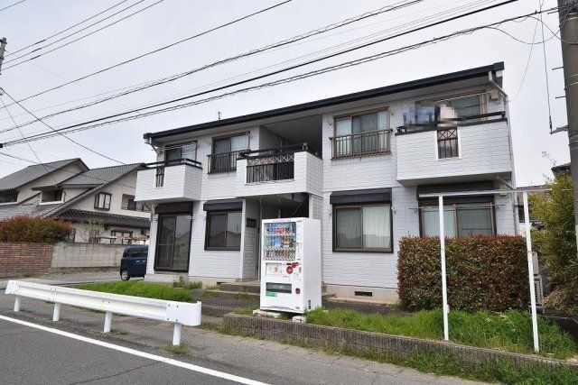 ハイツソファレC棟の外観画像