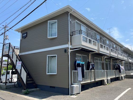 ディナ東岡山の外観画像