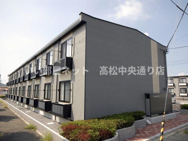 レオパレスハイメゾン坂出の外観画像