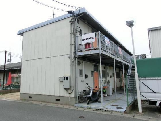 ベルハイツ西市の外観画像