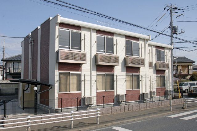 レオネクスト新宿台の外観画像