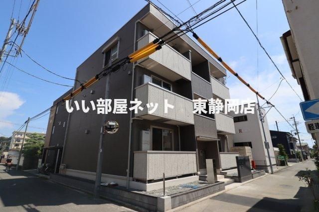 クリプトメリア稲川の外観画像