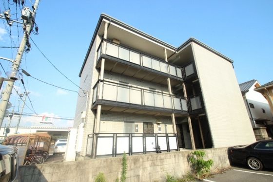 グランディ楽々園の外観画像