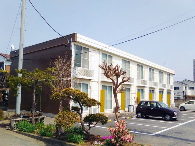 レオパレスアヴニールの外観画像