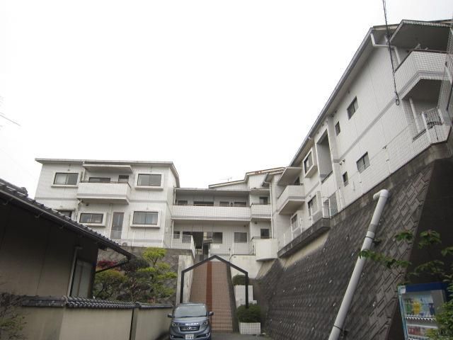 アンシャンテ八幡西の外観画像