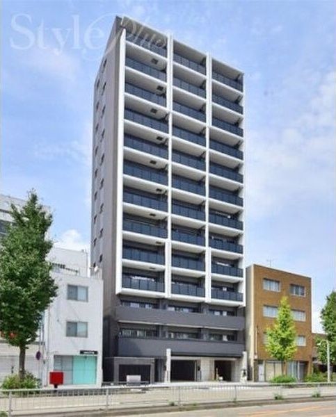 プレサンスロジェ御器所駅前の外観画像