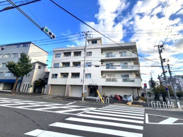 伸和コーポの外観画像