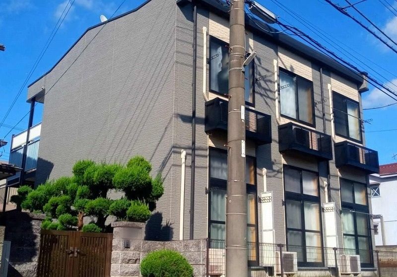 レオパレスメゾンイズミの外観画像