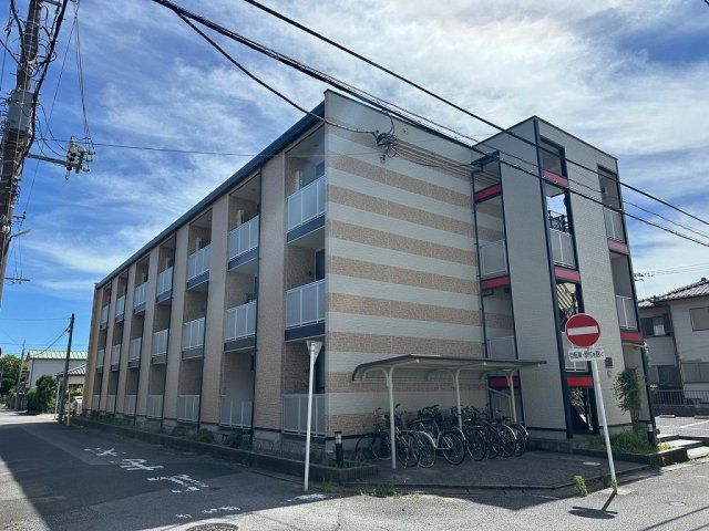 レオパレスヴェルドミール大和の外観画像