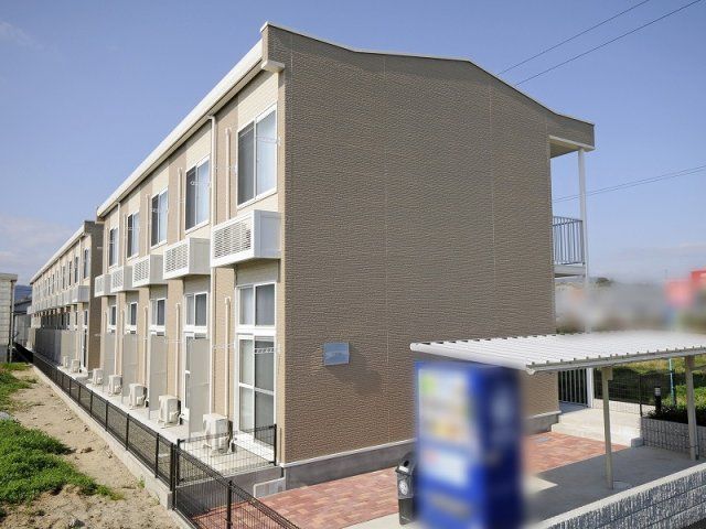 レオパレスYUKARIの外観画像