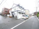 レオパレス日明の外観画像