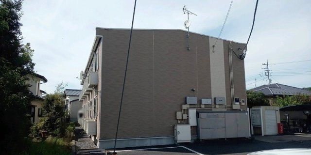 レオパレス吉井の外観画像