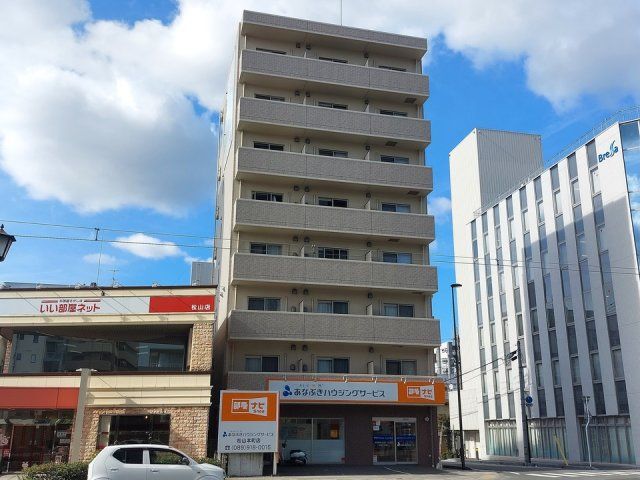 ヴィゴーレ本町の外観画像