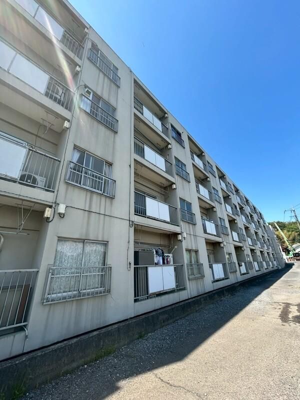 片山マンションの外観画像