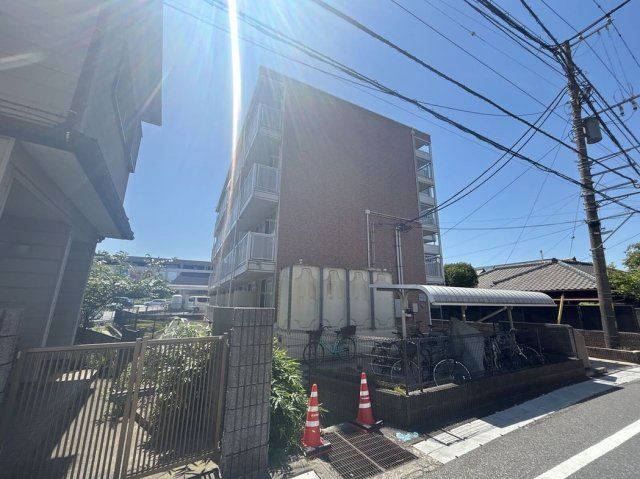 レオパレスメローフィールド Kの外観画像