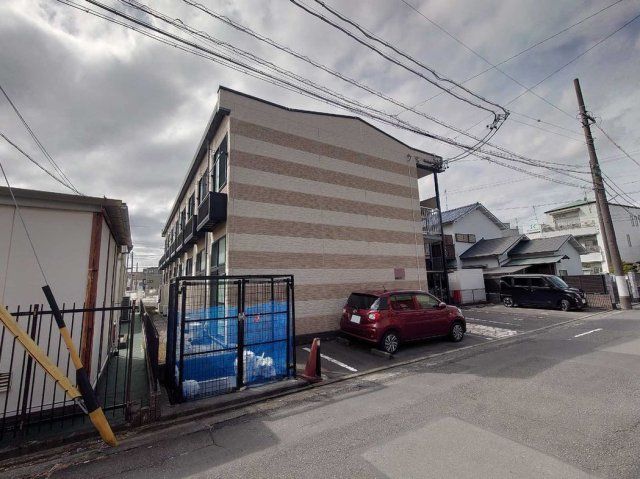 レオパレスApricotの外観画像
