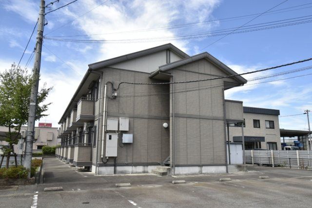 リシェス・オカザキⅡの外観画像