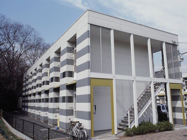 レオパレスアムールBの外観画像