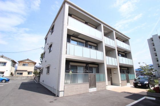 Shamaison メイの外観画像