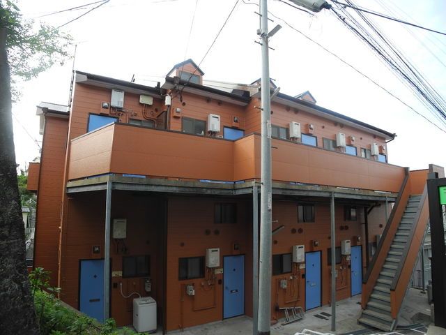シャトル清水の外観画像