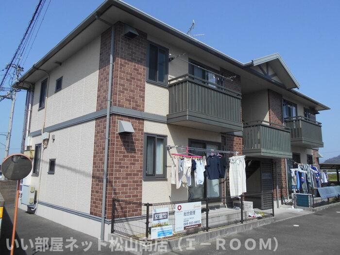 セジュール 郷の外観画像