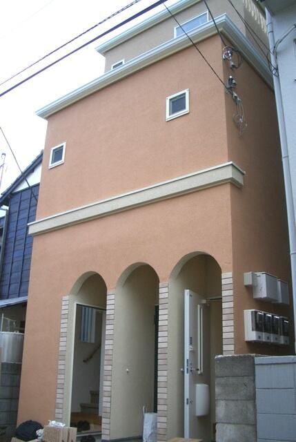 クレストの外観画像