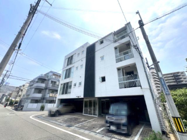 REGULUS KONAN YAMATE(レグルス甲南山手)の外観画像