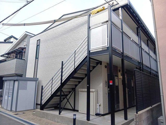 レオパレスポムールの外観画像
