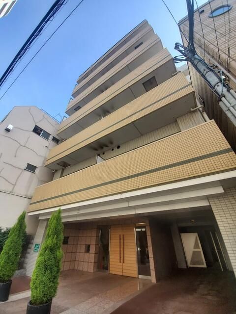 クイーンズレゾン新御徒町の外観画像