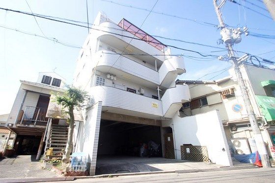 SHIMONS8の外観画像