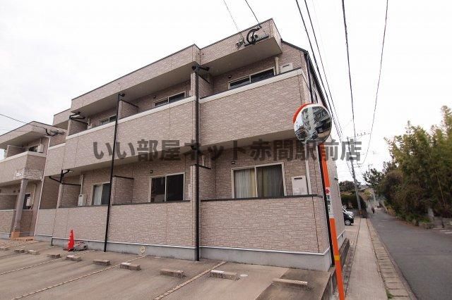 アパートメントスクエア3番館の外観画像