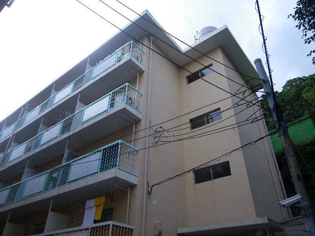マンション カザミドリの外観画像