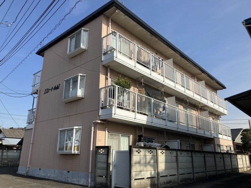 エステート小山第一の外観画像