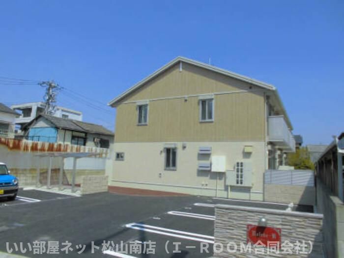ルルベ・Kの外観画像