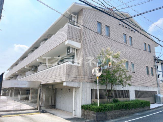 HOLLY HILLS RESIDENCE EASTの外観画像