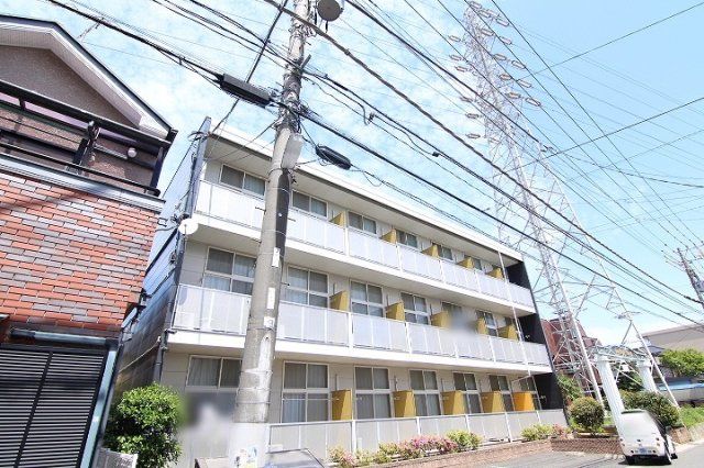 レオパレスニューオンリーⅠの外観画像