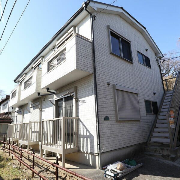 コリーヌ上町の外観画像