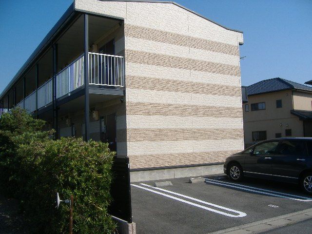 レオパレスレジデンス 磐田の外観画像